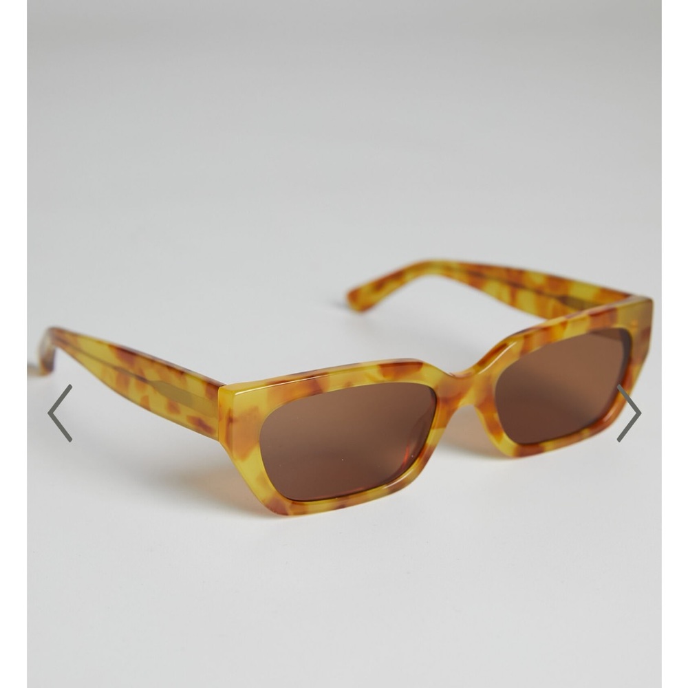 Luv Lou Sunglasses, the Gigi in Sepia Tort NWT